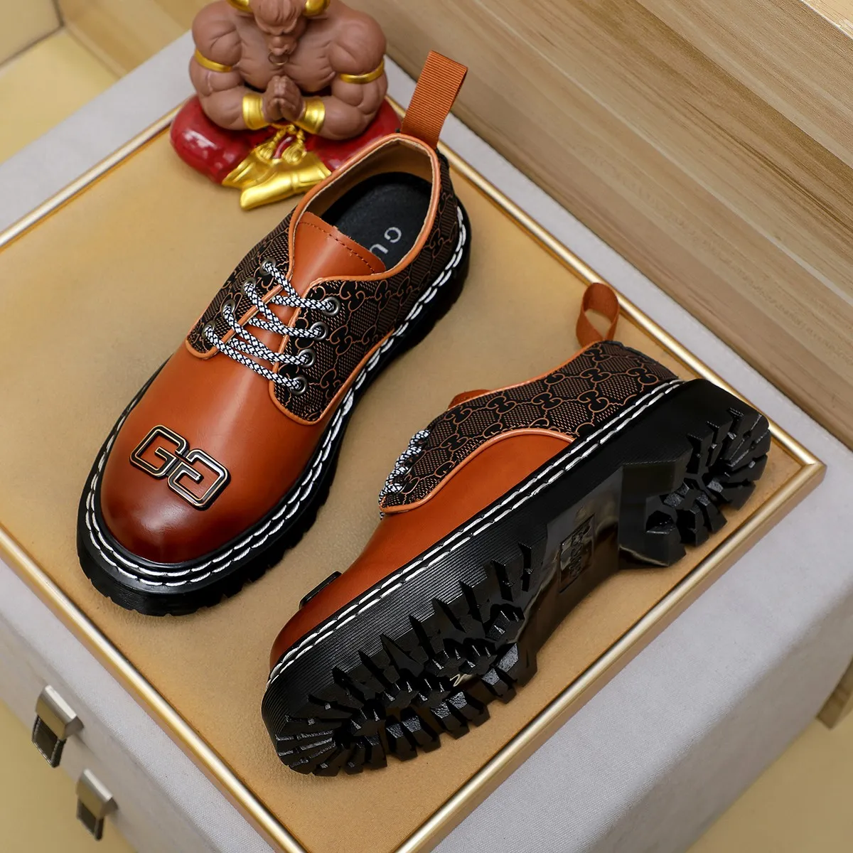 Men's shoes 💰420 💰💰🎩🎩[GUCCI] Counter 1:1⬆️original reproduction, absolute quality🆗original outsole, high-quality imported rubber, wear-resistant and non-slip, never degummed, upper material: imported first-layer cowhide➕anti-slip rubber outsole, official website material, lining material: water-dyed 🐂 leather lining, 2 colors optional! Code number 38-44 (45. Customized) 0